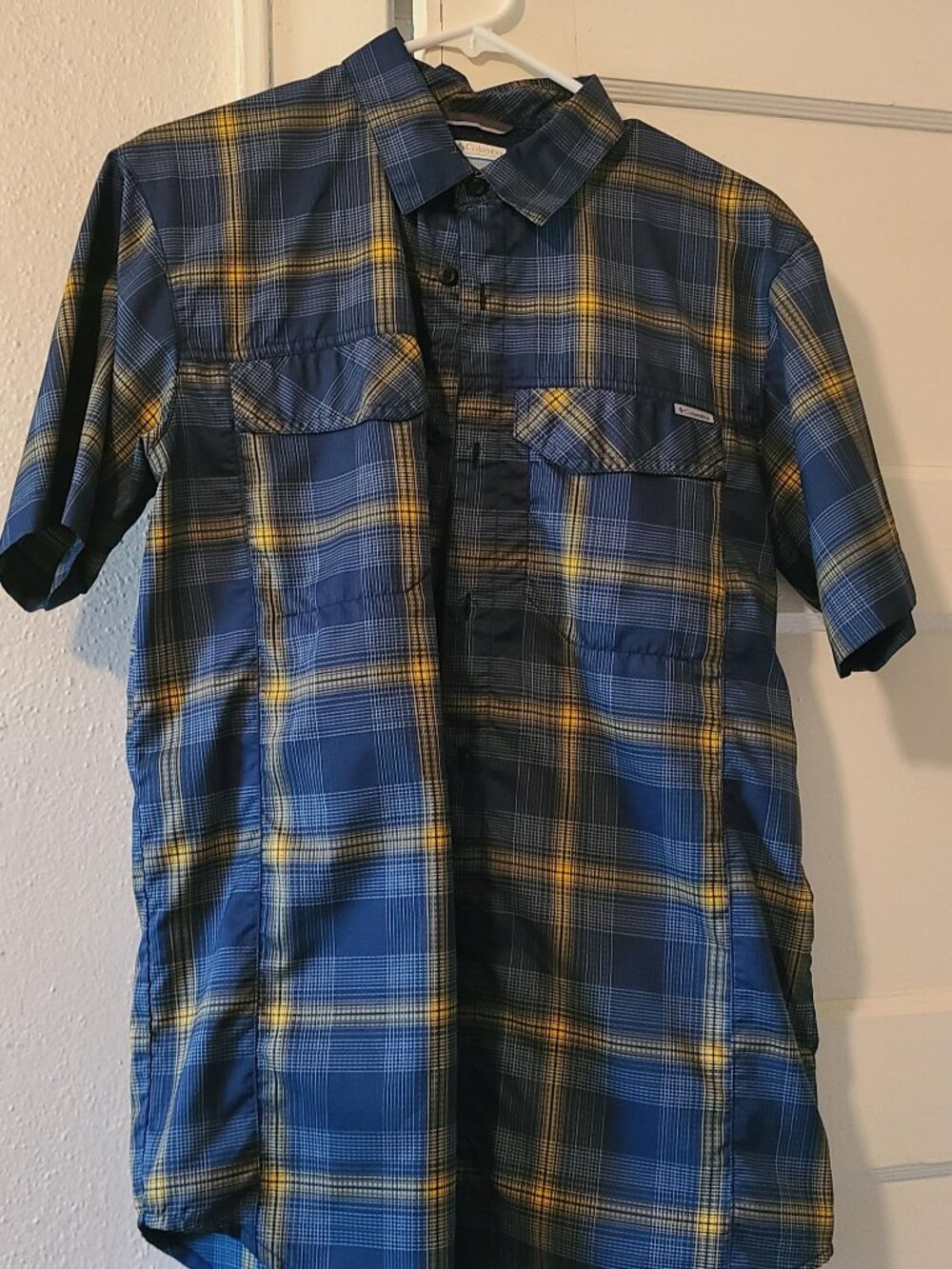 Columbia button down shirt